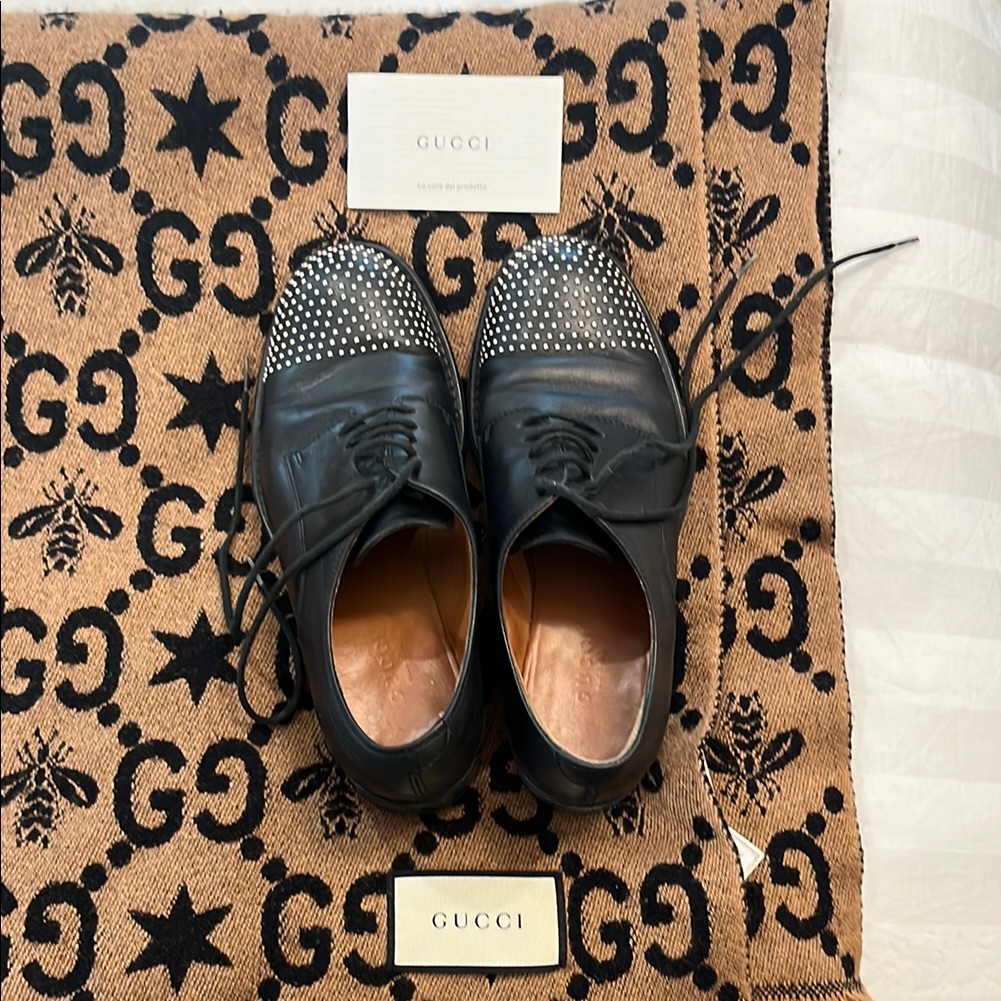 Gucci Black Leather Lace Up Shoes With Silver Studs